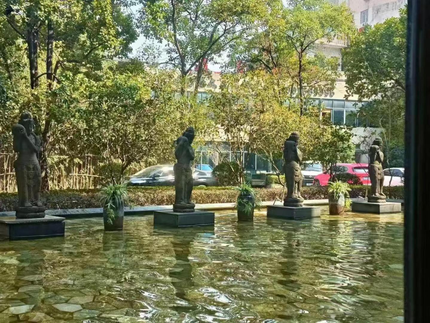 Ssaw Boutique Hotel Nanchang Bayi Square Bagian luar foto